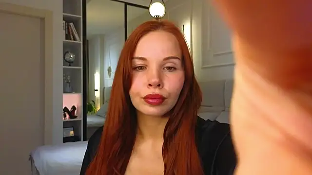Lina-hill online show from 05/02/26, 09:47