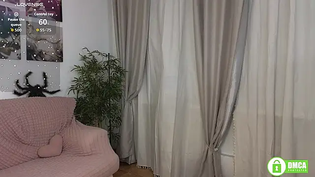 Charlotte wow online show from 11/21/25, 10:08