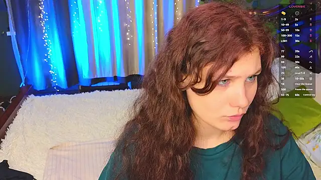 Snapshot of Charlotte_wow chatting on 01/13/26, 10:26 Charlotte wow online show from 01/13/26, 10:26