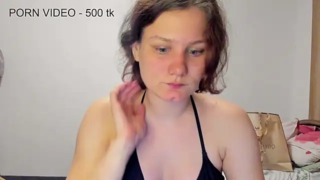 Snapshot of Charlotte_wow chatting on 05/19/26, 06:25 Charlotte wow online show from 05/19/26, 06:25