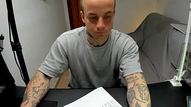 layneinchains online show from 04/25/26, 03:20