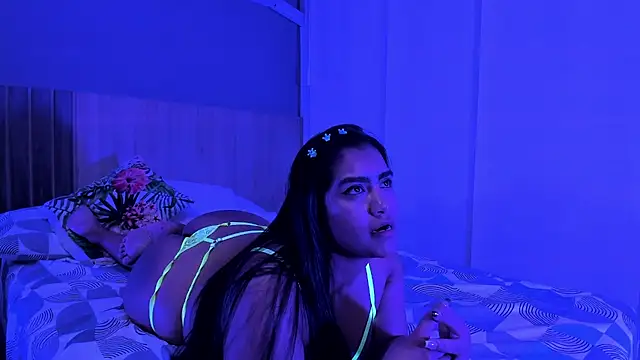 hannnasmith online show from 11/24/25, 03:17