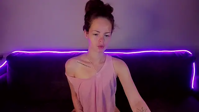 RubyAttwood online show from 04/25/26, 11:57