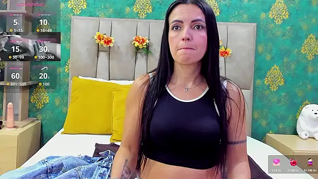 Snapshot of SuzanSmithh chatting on 03/03/26, 11:16 SuzanSmithh online show from 03/03/26, 11:16