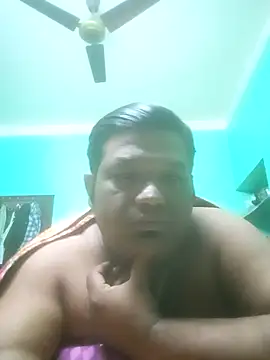 Snapshot of ssamit0808 chatting on 01/27/25, 07:35 ssamit0808 online show from 01/27/25, 07:35