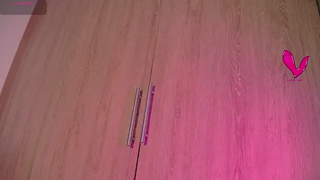 aidaadams online show from 10/24/25, 11:28