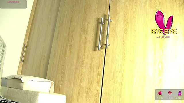 aidaadams online show from 11/15/25, 12:13