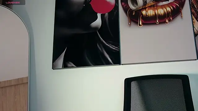 aidaadams online show from 12/05/25, 11:19