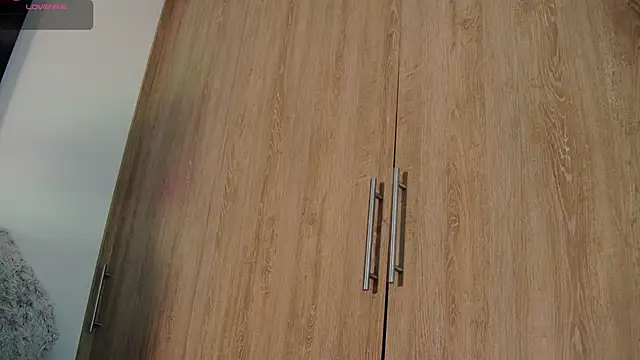 aidaadams online show from 12/16/25, 11:48