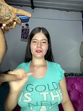 Snapshot of Hotnightsexxx chatting on 03/16/25, 03:04 Hotnightsexxx online show from 03/16/25, 03:04