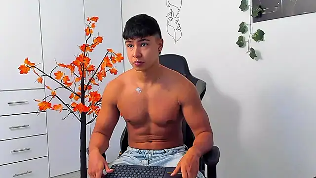 Snapshot of Bray_Kevin chatting on 01/05/26, 06:44 Bray Kevin online show from 01/05/26, 06:44