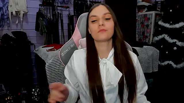 Snapshot of Stroynyash chatting on 01/08/25, 05:37 Stroynyash online show from 01/08/25, 05:37