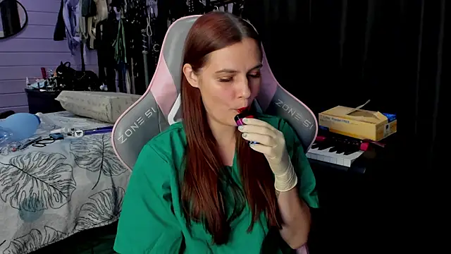 Snapshot of Stroynyash chatting on 11/14/25, 09:24 Stroynyash online show from 11/14/25, 09:24