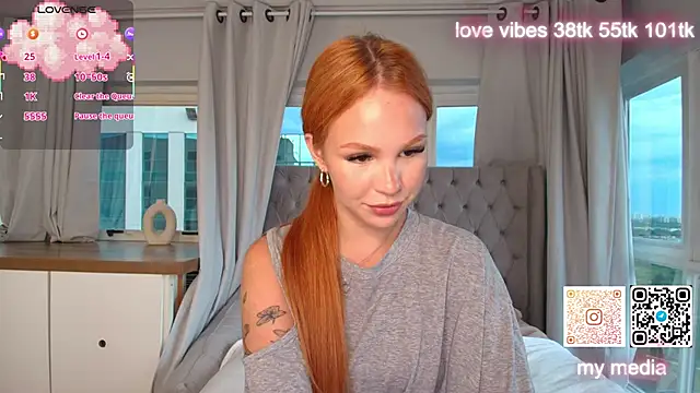 Snapshot of Tracy-Taylor chatting on 01/15/26, 08:45 Tracy-Taylor online show from 01/15/26, 08:45