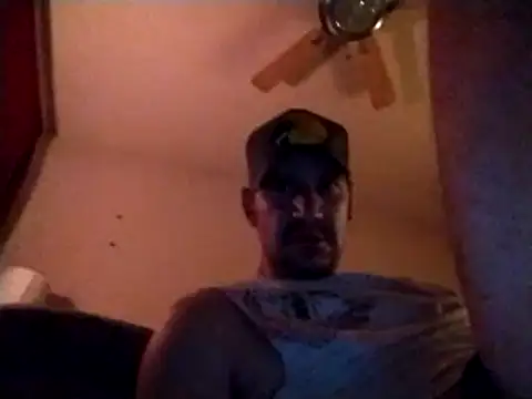 Snapshot of Ajhustler1@xh chatting on 03/19/25, 04:14 Ajhustler1xh online show from 03/19/25, 04:14