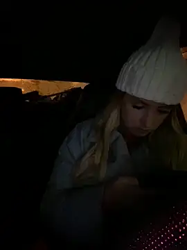 Snapshot of StasyWood chatting on 12/30/24, 12:54 StasyWood online show from 12/30/24, 12:54