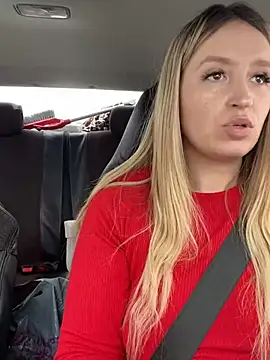 Snapshot of StasyWood chatting on 12/30/24, 07:04 StasyWood online show from 12/30/24, 07:04