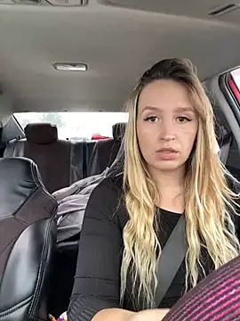 Snapshot of StasyWood chatting on 01/05/25, 07:17 StasyWood online show from 01/05/25, 07:17