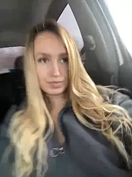 Snapshot of StasyWood chatting on 01/13/25, 04:50 StasyWood online show from 01/13/25, 04:50