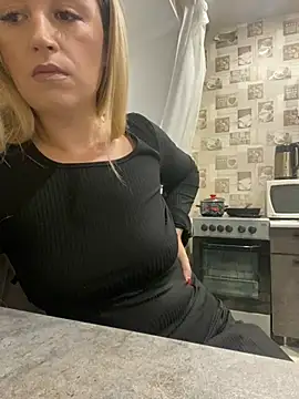 Snapshot of StasyWood chatting on 01/22/25, 01:10 StasyWood online show from 01/22/25, 01:10