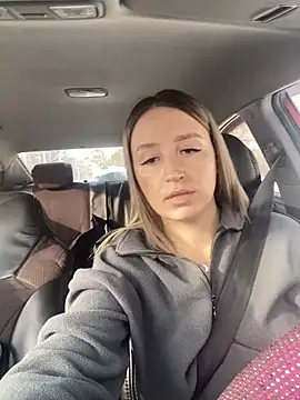 Snapshot of StasyWood chatting on 02/16/25, 01:03 StasyWood online show from 02/16/25, 01:03