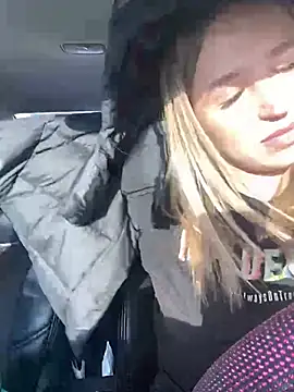 Snapshot of StasyWood chatting on 02/19/25, 04:12 StasyWood online show from 02/19/25, 04:12