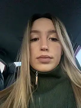 Snapshot of StasyWood chatting on 02/28/25, 01:05 StasyWood online show from 02/28/25, 01:05