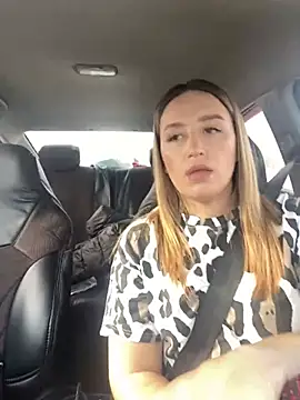 Snapshot of StasyWood chatting on 03/01/25, 04:15 StasyWood online show from 03/01/25, 04:15