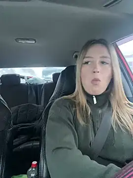 Snapshot of StasyWood chatting on 03/04/25, 01:12 StasyWood online show from 03/04/25, 01:12