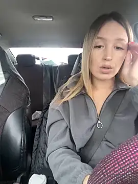 Snapshot of StasyWood chatting on 03/05/25, 01:42 StasyWood online show from 03/05/25, 01:42