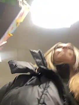 Snapshot of StasyWood chatting on 03/10/25, 01:12 StasyWood online show from 03/10/25, 01:12