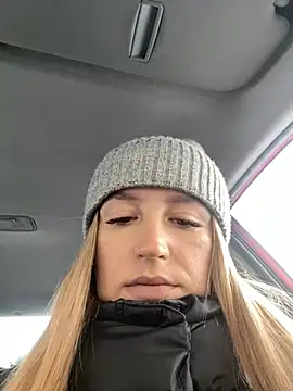 Snapshot of StasyWood chatting on 03/13/25, 01:10 StasyWood online show from 03/13/25, 01:10