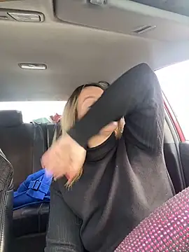 Snapshot of StasyWood chatting on 03/19/25, 04:14 StasyWood online show from 03/19/25, 04:14