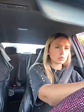 Snapshot of StasyWood chatting on 09/27/25, 01:54 StasyWood online show from 09/27/25, 01:54