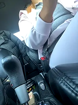 Snapshot of StasyWood chatting on 09/30/25, 01:21 StasyWood online show from 09/30/25, 01:21