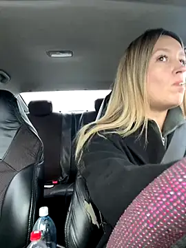 Snapshot of StasyWood chatting on 10/07/25, 01:36 StasyWood online show from 10/07/25, 01:36