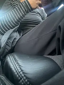 Snapshot of StasyWood chatting on 10/18/25, 01:08 StasyWood online show from 10/18/25, 01:08