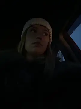 Snapshot of StasyWood chatting on 11/06/25, 01:06 StasyWood online show from 11/06/25, 01:06