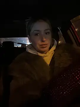 Snapshot of StasyWood chatting on 02/14/26, 12:51 StasyWood online show from 02/14/26, 12:51