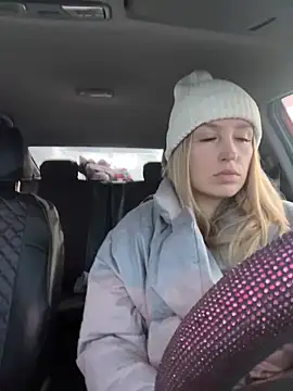 Snapshot of StasyWood chatting on 03/04/26, 01:00 StasyWood online show from 03/04/26, 01:00