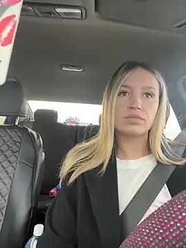 Snapshot of StasyWood chatting on 03/25/26, 01:00 StasyWood online show from 03/25/26, 01:00