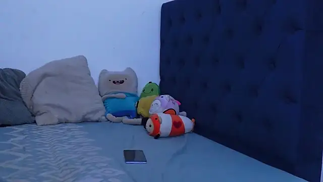 AliciaBasch online show from 10/08/25, 03:37