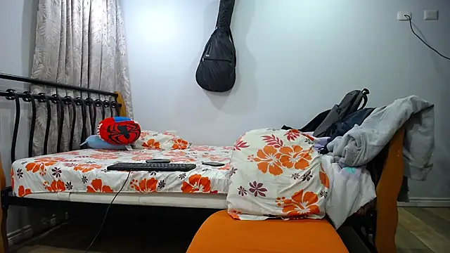 Snapshot of Iam_yourbabyprincess_XD chatting on 01/15/25, 05:29 Iam yourbabyprincess XD online show from 01/15/25, 05:29