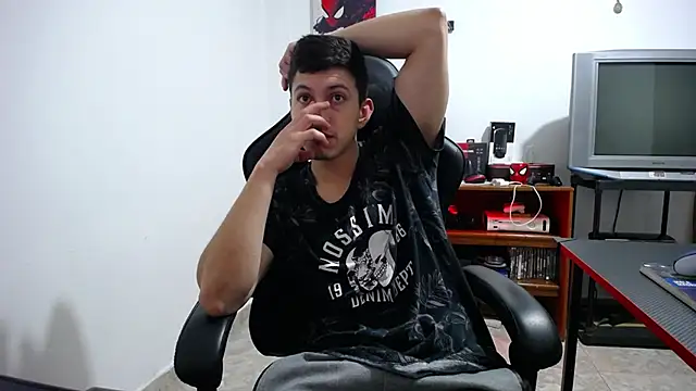 Snapshot of Iam_yourbabyprincess_XD chatting on 10/21/25, 08:04 Iam yourbabyprincess XD online show from 10/21/25, 08:04