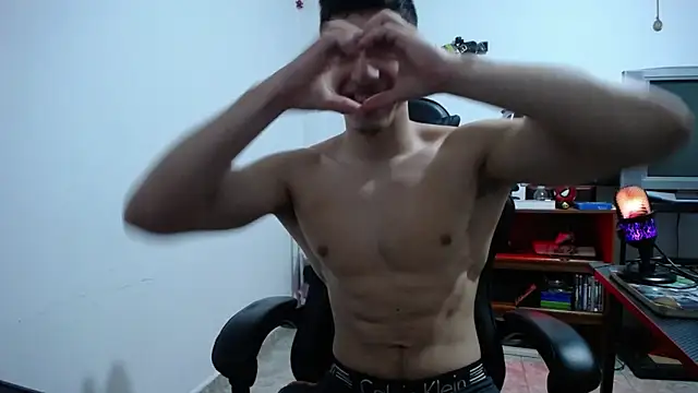 Snapshot of Iam_yourbabyprincess_XD chatting on 03/08/26, 05:39 Iam yourbabyprincess XD online show from 03/08/26, 05:39