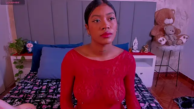 JulianaMiller online show from 02/12/25, 02:45