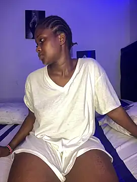 t-Booty risky  online show from 12/19/24, 09:38