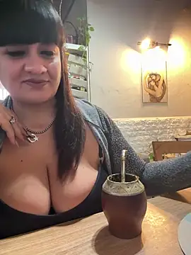 Sensualmente333 online show from 06/09/26, 12:28