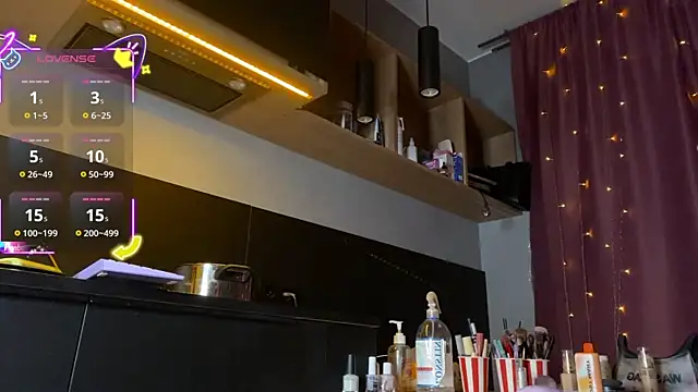 ilona wine online show from 11/16/25, 10:37