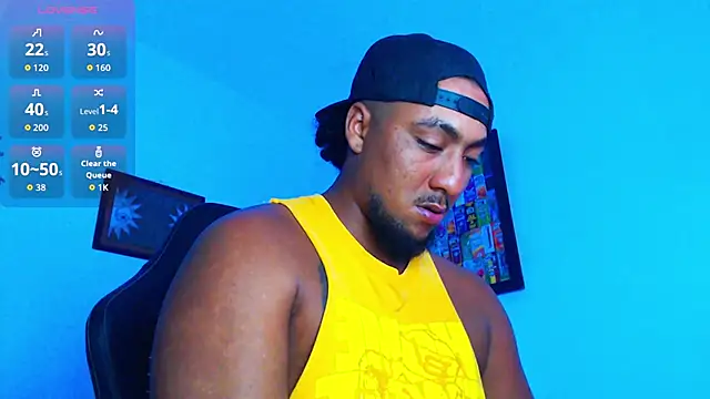 Snapshot of yosoy_enzo2020 chatting on 01/13/26, 04:29 yosoy enzo2020 online show from 01/13/26, 04:29